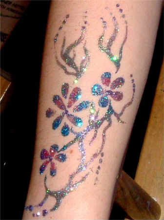 Flowers.JPG (89085 bytes)