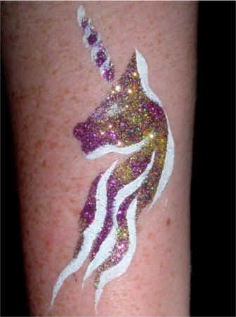 UnicornWhite.JPG (78892 bytes)