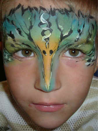 BirdBlueYellow.JPG (107801 bytes)