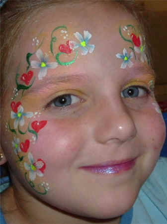 HeartsFlowersRight.JPG (88058 bytes)