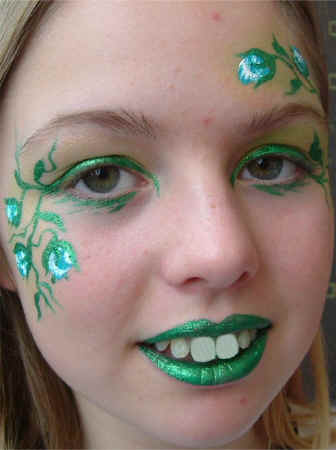 AllGreenFull.JPG (87001 bytes)