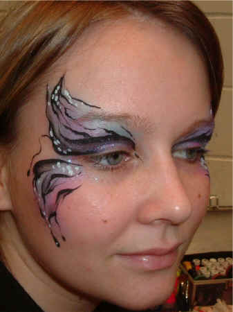 LightPurpleRight.JPG (93153 bytes)