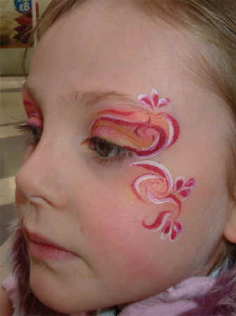 LightRedsLeft.JPG (83550 bytes)