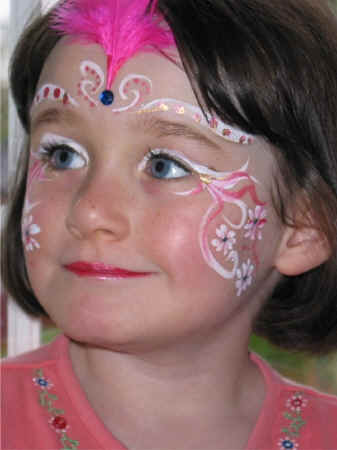 FeatherPinkLeft.JPG (77752 bytes)