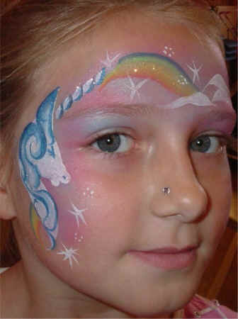 UnicornPinkRight.jpg (88723 bytes)