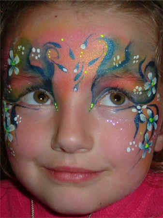 PrincessFlowerMaskFull.JPG (99161 bytes)