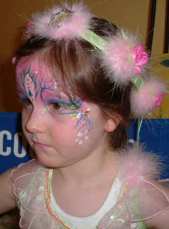 PrincessPomPomLeft.JPG (101452 bytes)