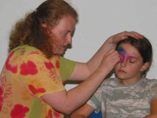 Sml003DemoFeatherGemsWorking2.jpg (58302 bytes)