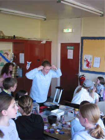 YouthTraining.JPG (89099 bytes)