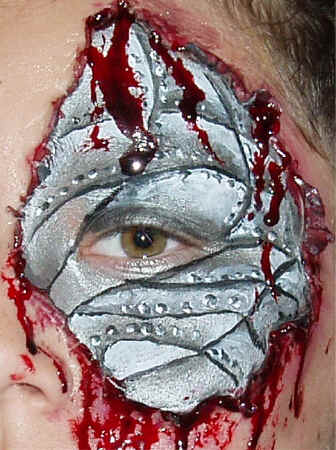 Special_Effects_CyborgEye15.JPG (158573 bytes)